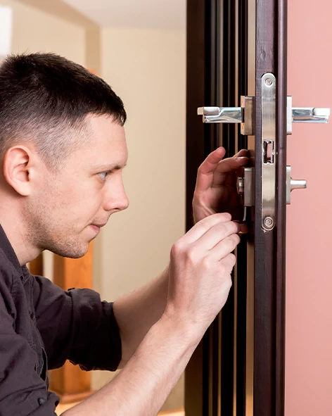: Professional Locksmith For Commercial And Residential Locksmith Services in Walnut Park, CA