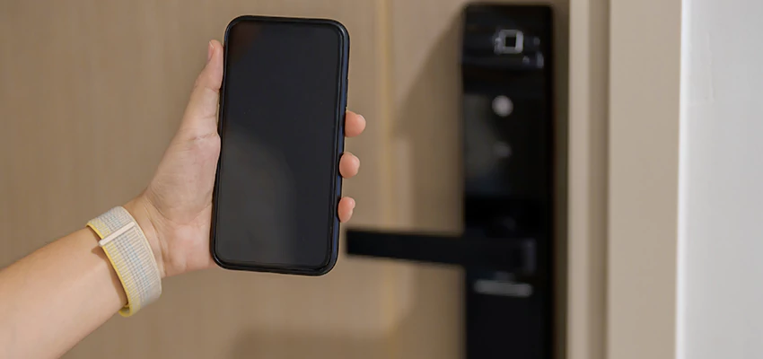 Keypad Wifi Locks Repair And Installation in Walnut Park, CA